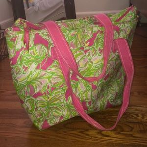 Lilly Pulizter cooler